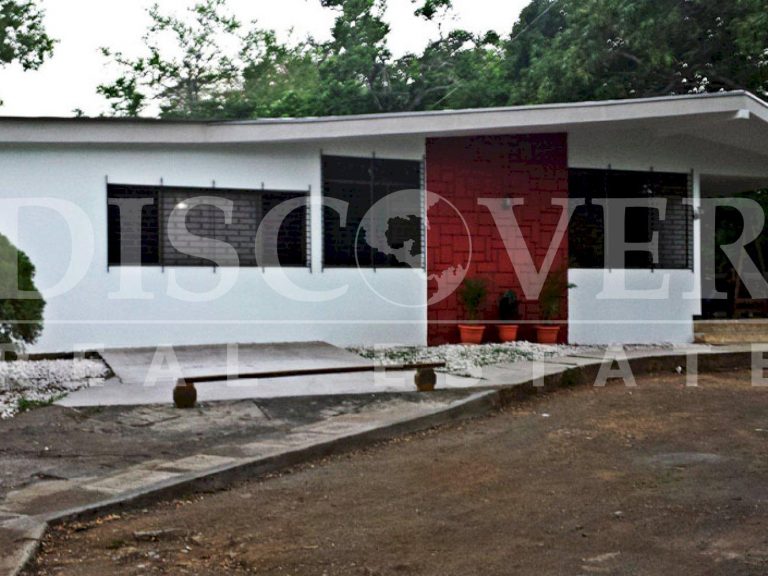 Una Buena Oportunidad de Inversión en Carretera a Masaya